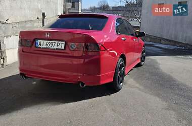 Седан Honda Accord 2004 в 