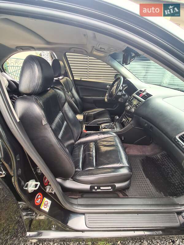 Седан Honda Accord 2006 в Львові