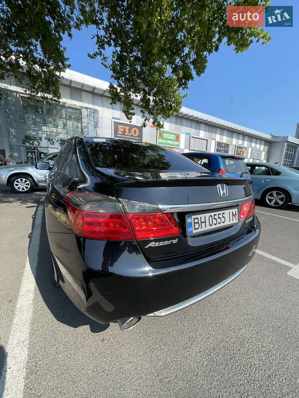 Седан Honda Accord 2013 в Одесі