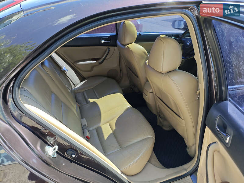 Седан Honda Accord 2006 в Киеве