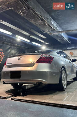 Купе Honda Accord 2008 в Києві