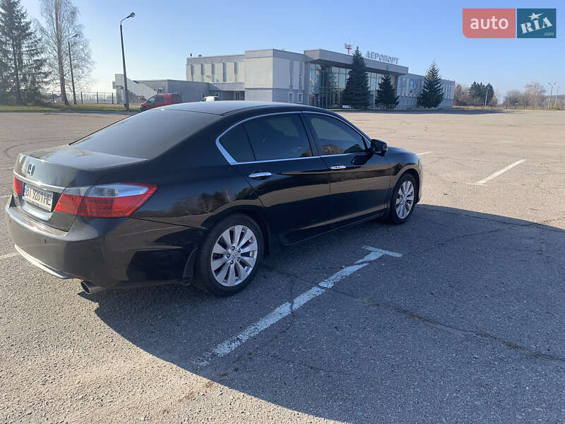 Седан Honda Accord 2013 в Полтаве