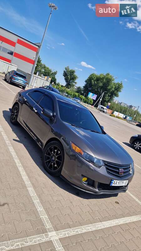 Седан Honda Accord 2008 в Києві