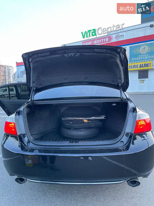 Седан Honda Accord 2015 в Києві