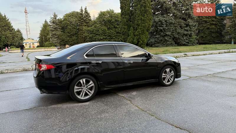 Седан Honda Accord 2012 в Желтых Водах
