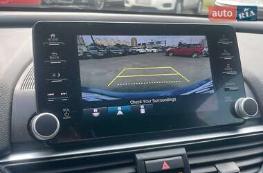 Седан Honda Accord 2022 в 
