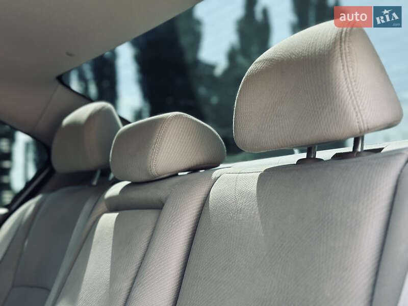 Седан Honda Accord 2015 в Кременчуге