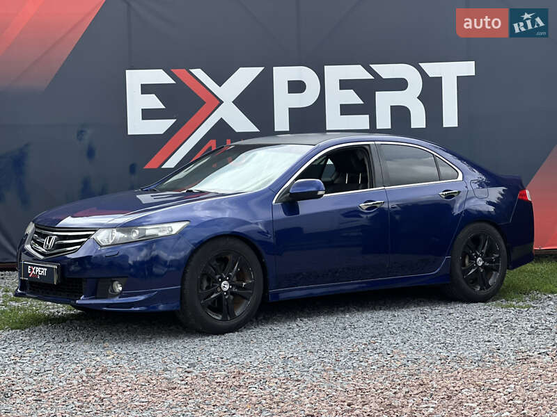 Седан Honda Accord 2010 в Львове
