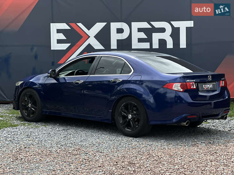 Седан Honda Accord 2010 в Львове