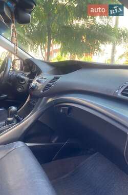 Седан Honda Accord 2011 в 