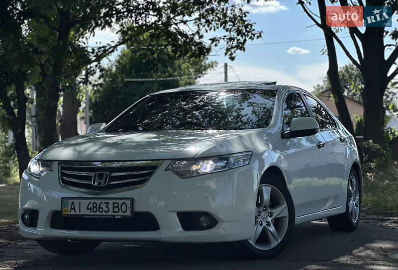 Седан Honda Accord 2012 в Кропивницком