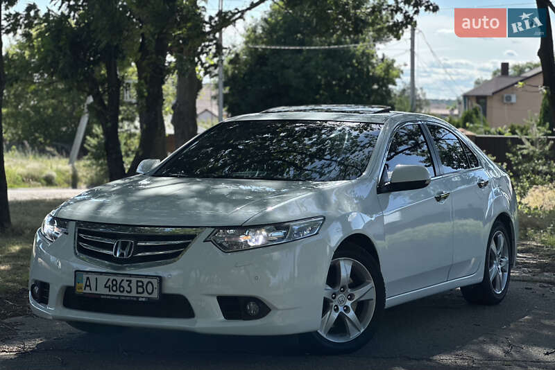 Седан Honda Accord 2012 в Кропивницком