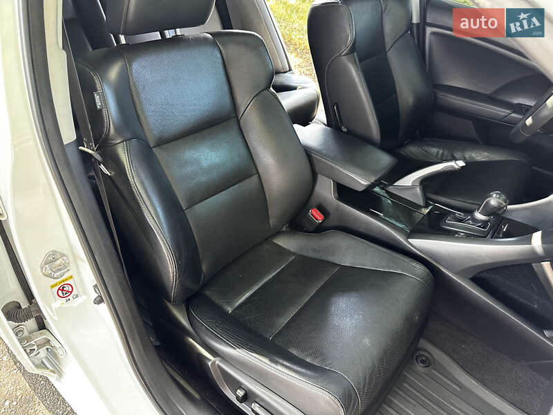 Седан Honda Accord 2012 в Кропивницком
