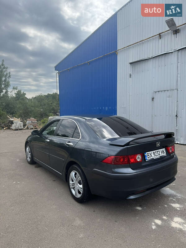Седан Honda Accord 2004 в Житомирі