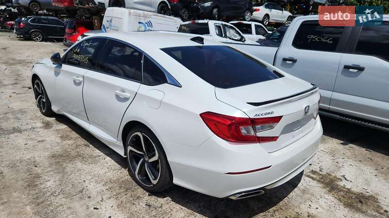 Седан Honda Accord 2022 в Запоріжжі