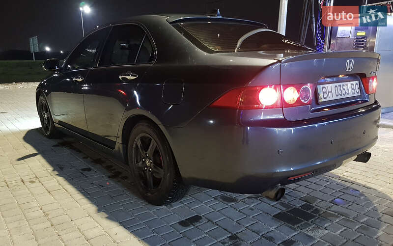 Honda Accord 2004