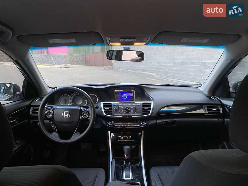 Седан Honda Accord 2017 в Чернигове