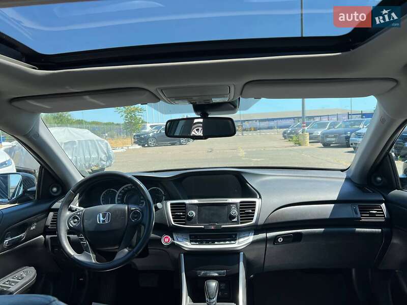 Седан Honda Accord 2013 в Одессе