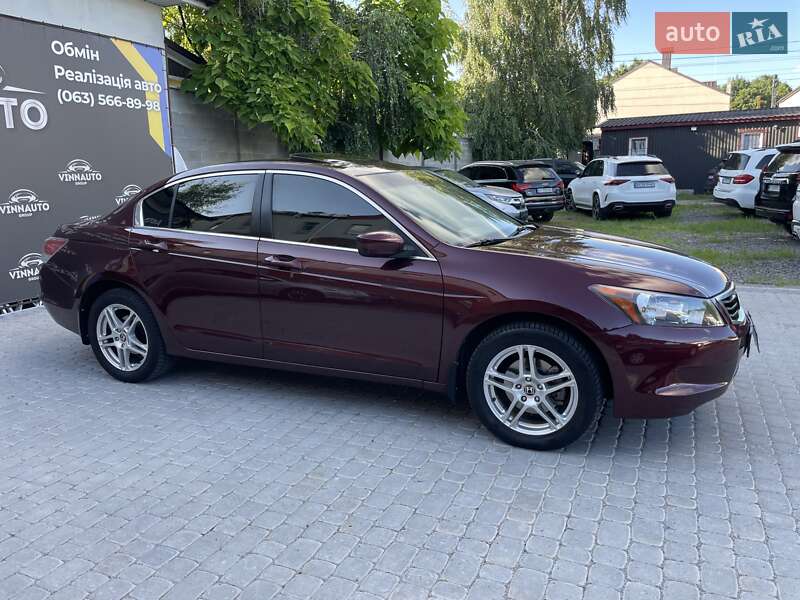 Седан Honda Accord 2008 в Виннице