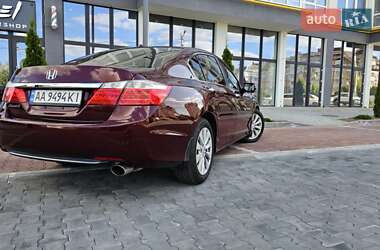 Седан Honda Accord 2014 в 