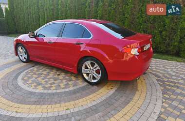 Седан Honda Accord 2010 в 