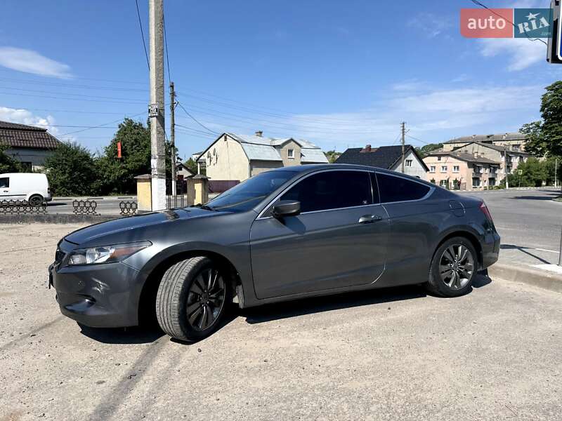 Купе Honda Accord 2008 в Рогатине