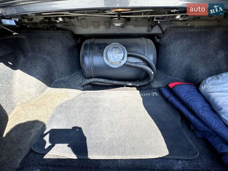 Купе Honda Accord 2008 в Рогатине