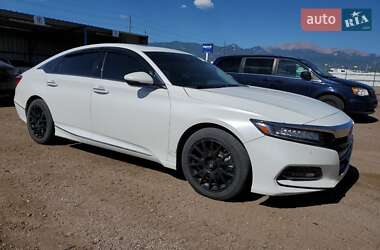Седан Honda Accord 2018 в 