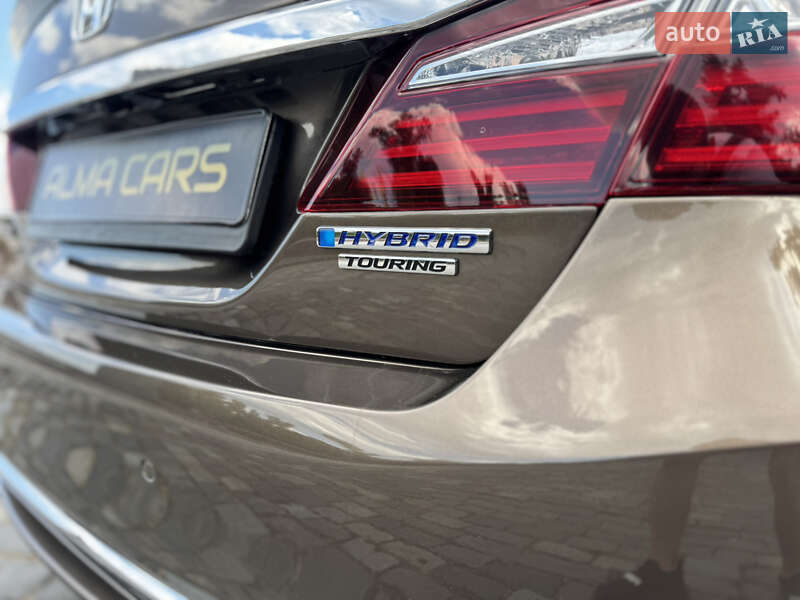 Седан Honda Accord 2017 в Киеве