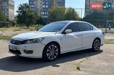 Седан Honda Accord 2015 в Полтаві
