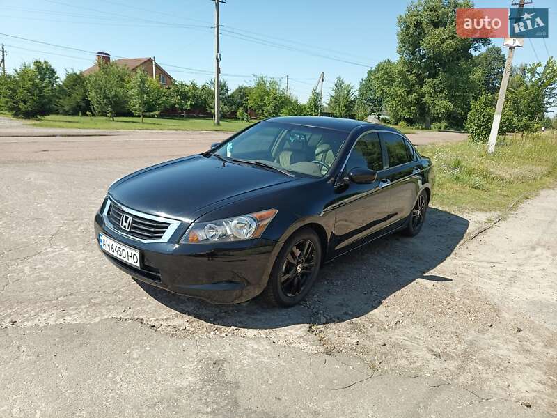 Седан Honda Accord 2007 в Олевске
