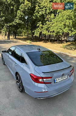 Седан Honda Accord 2022 в 
