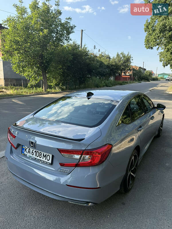 Седан Honda Accord 2022 в Одессе