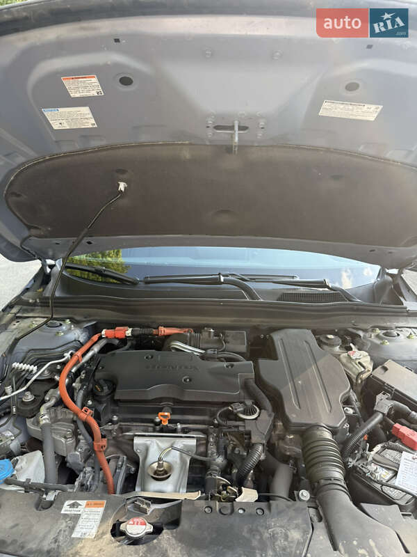 Седан Honda Accord 2022 в Одессе