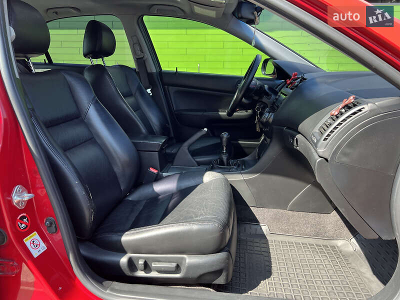 Седан Honda Accord 2006 в Киеве