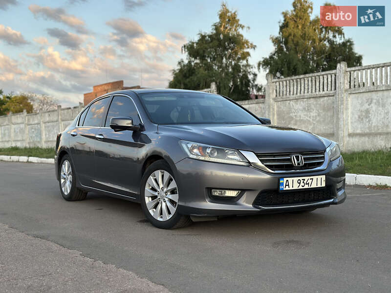 Седан Honda Accord 2014 в Прилуках