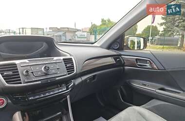 Седан Honda Accord 2016 в 