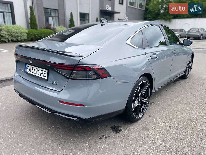 Седан Honda Accord 2023 в Києві