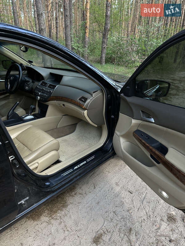 Седан Honda Accord 2008 в Ирпене