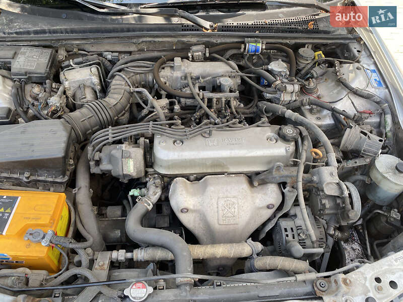 Седан Honda Accord 1998 в Тернополе