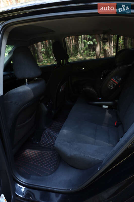 Седан Honda Accord 2014 в Кременчуге