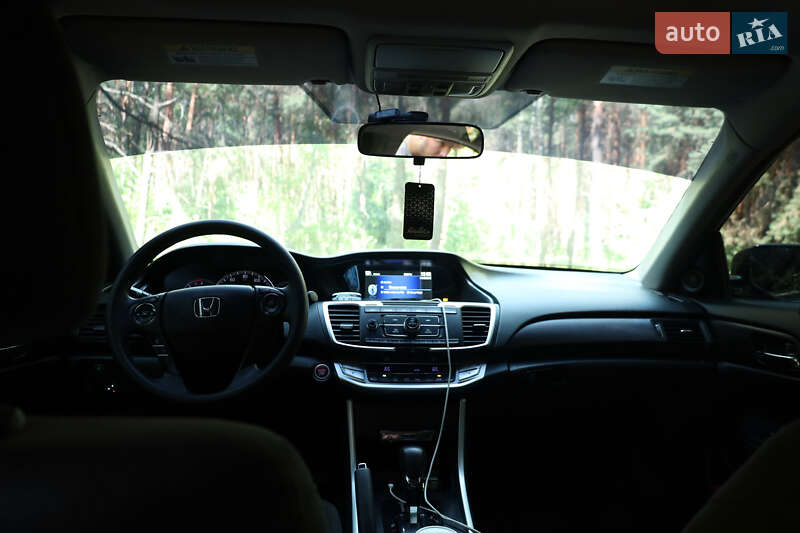 Седан Honda Accord 2014 в Кременчуге