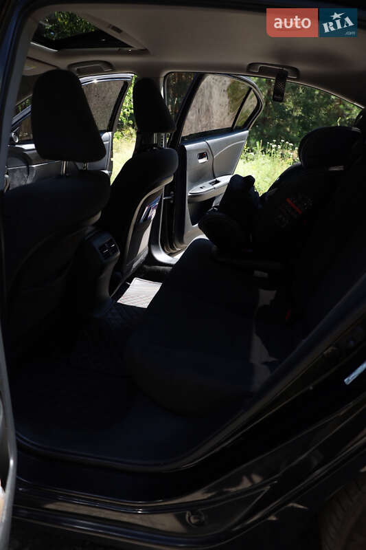 Седан Honda Accord 2014 в Кременчуге