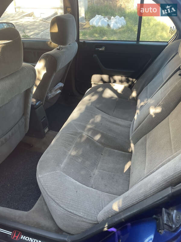 Седан Honda Accord 1992 в Одессе