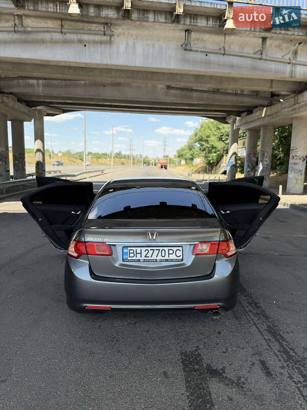 Седан Honda Accord 2012 в Одесі