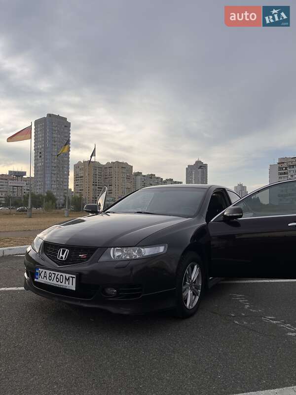 Седан Honda Accord 2006 в Киеве