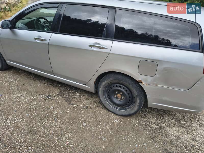 Универсал Honda Accord 2004 в Ужгороде