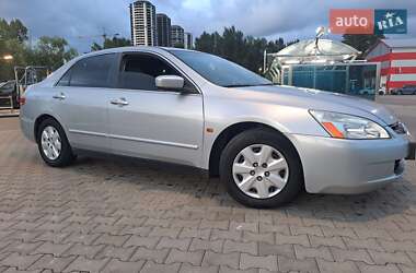 Седан Honda Accord 2003 в Киеве
