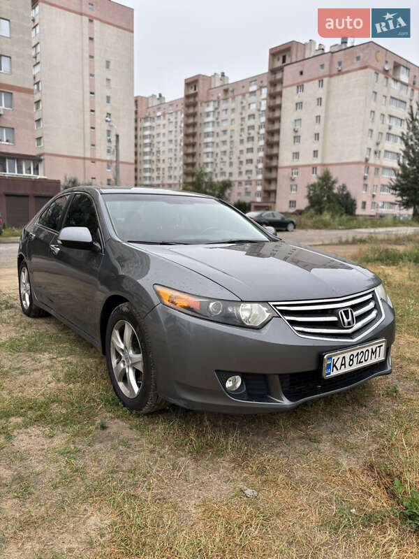 Седан Honda Accord 2008 в Києві