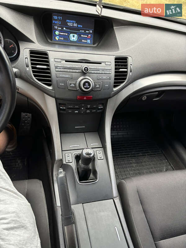 Седан Honda Accord 2008 в Києві
